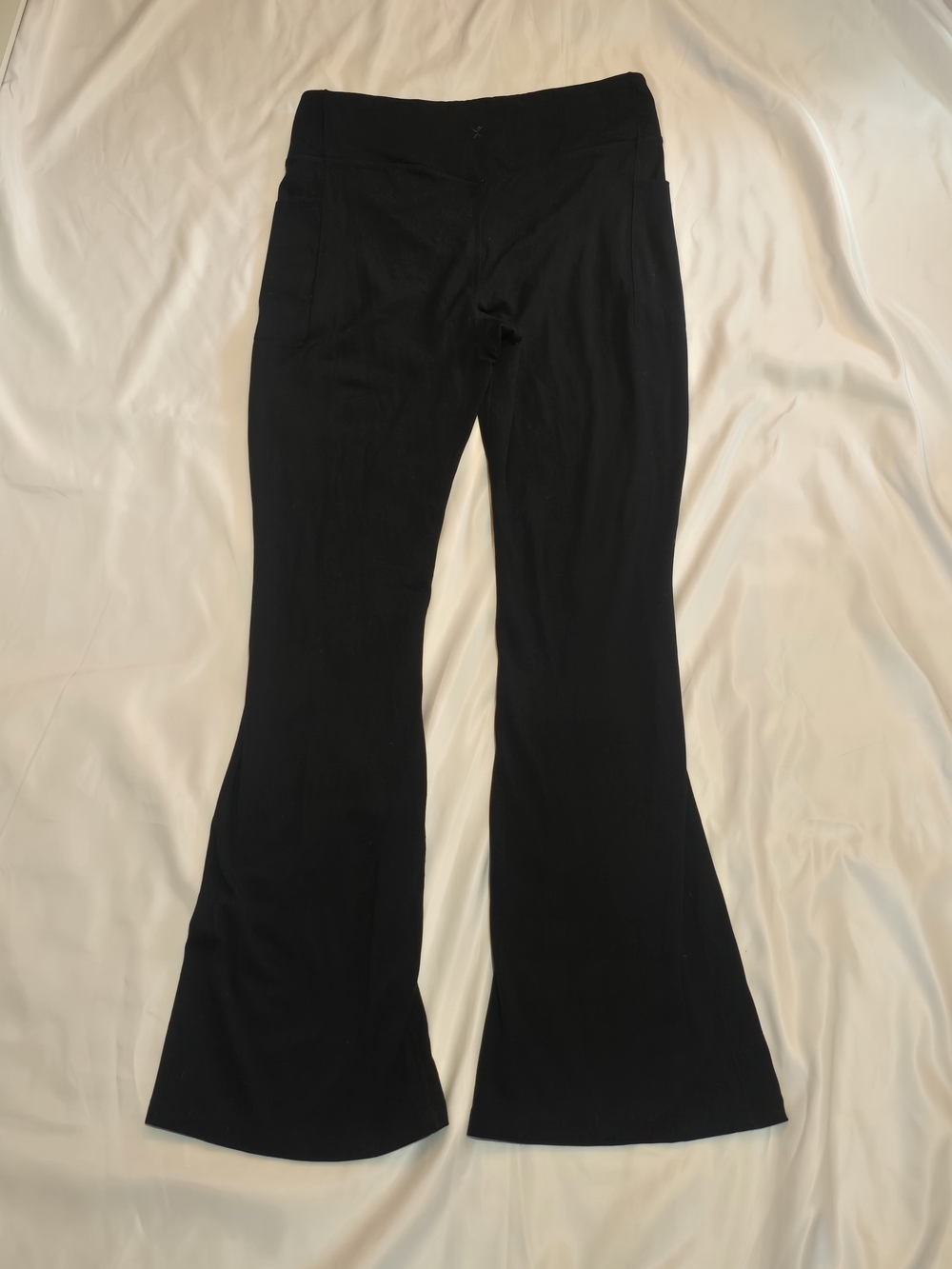 Black Stretch EverRestore fitted flare legging size L